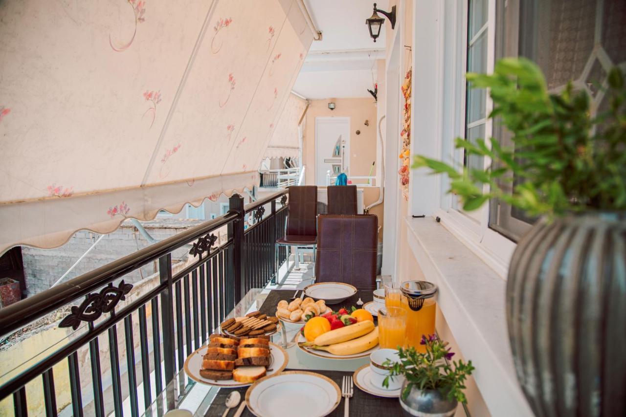 Apartment Oasis