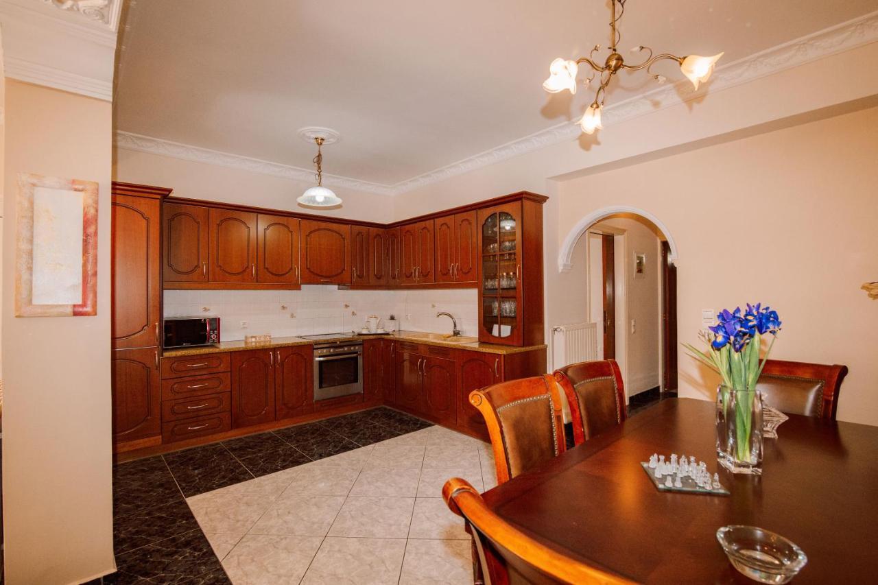 Oasis Apartment